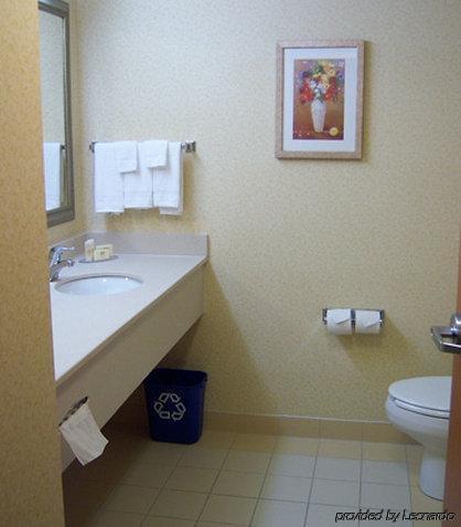 Marriott Fairfield Hotel 3*